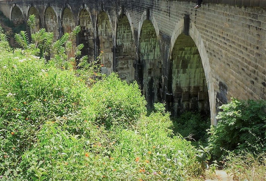 Sri Lanka - Nine arch bridge