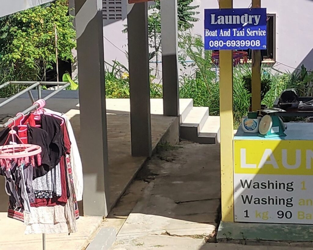 Phuket: Ao Yon beach lyhyesti