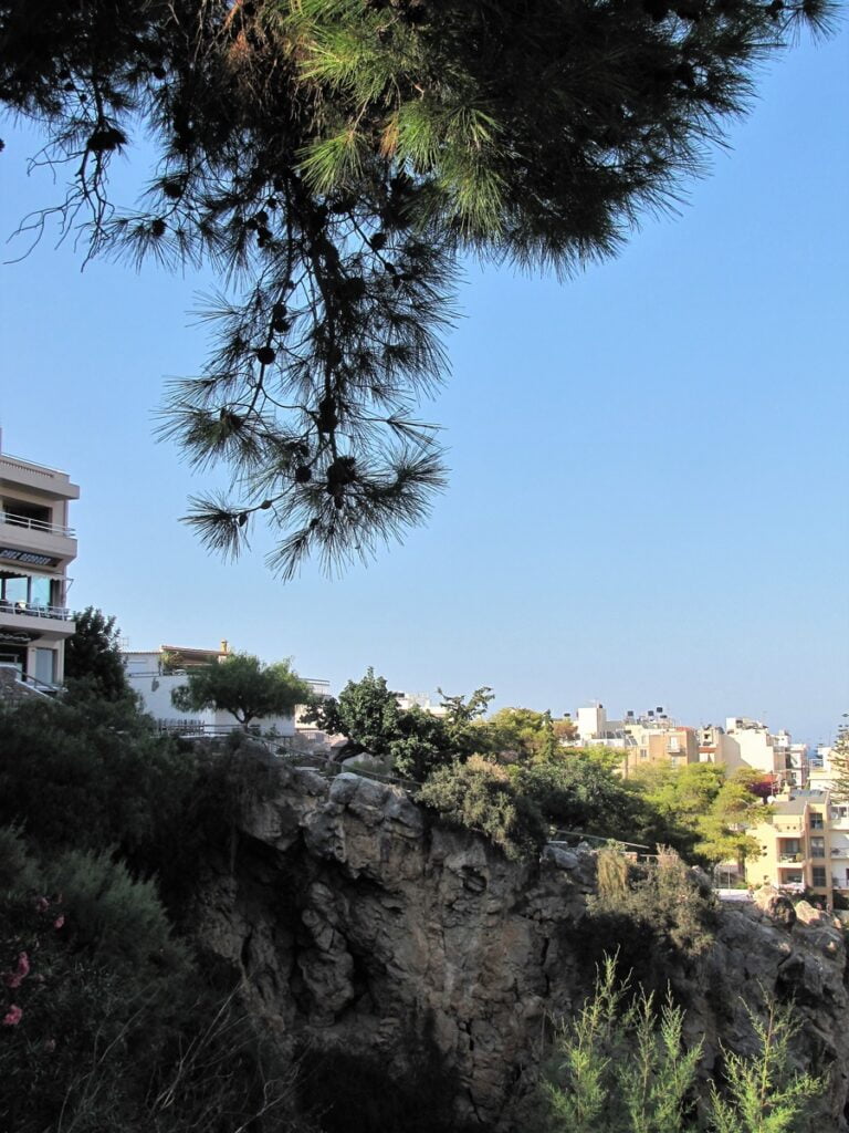 Agios Nikolaos kuvina vuonna 2017