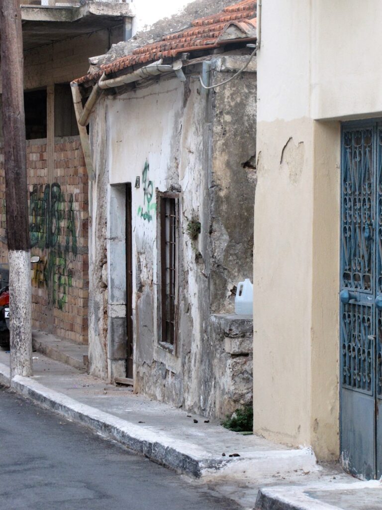 Agios Nikolaos kuvina vuonna 2017