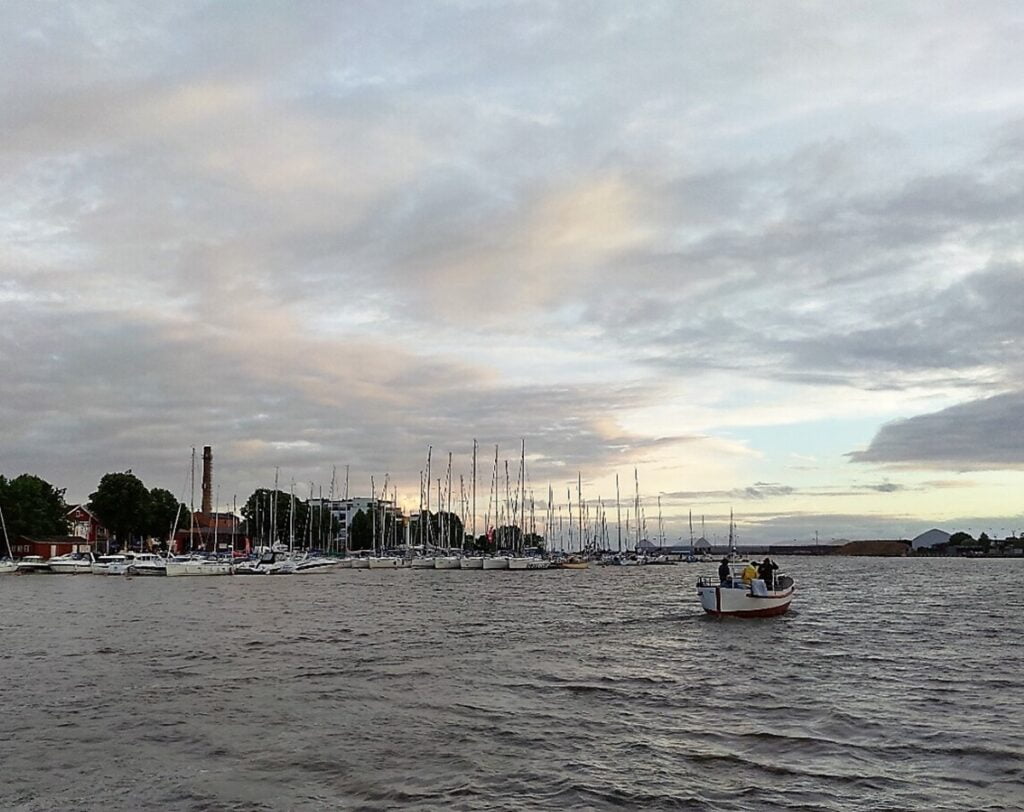 Pärnu jokiristeily - Kohti avaraa maailmaa